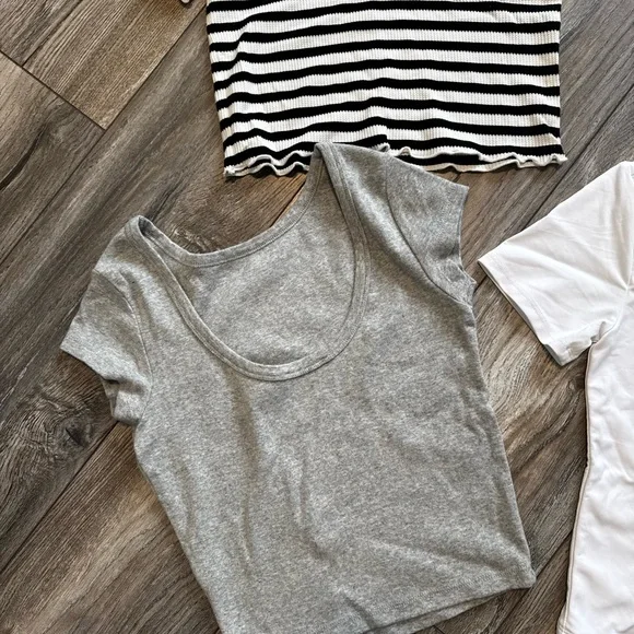 Tops bundle xs small - Picture 4 of 4